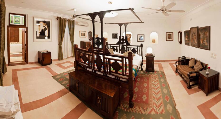 Hotel Neemrana Palace, Neemrana 2